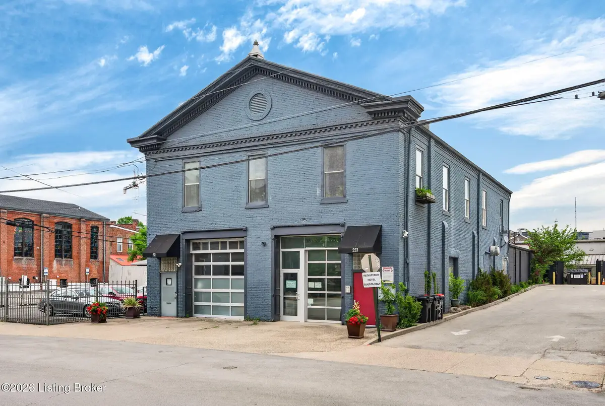 221 S Hancock St #B, Louisville, KY 40202 - #1