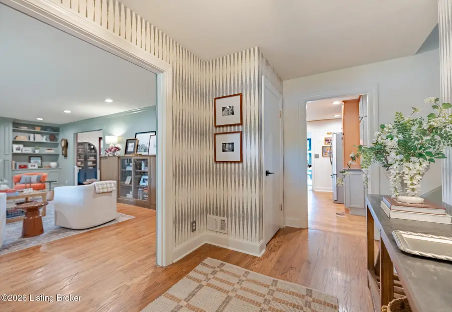 2409 Tuckaho Rd, Louisville, KY 40207 - #3