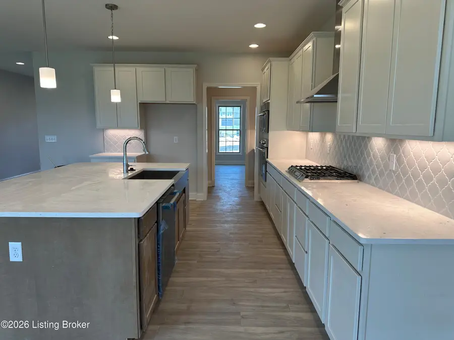 3612 Ringing Bell Ln, Louisville, KY 40245 - #3
