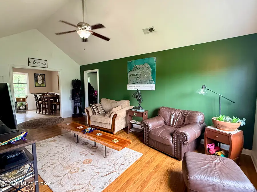 104 Adams Ct, Bardstown, KY 40004 - #3