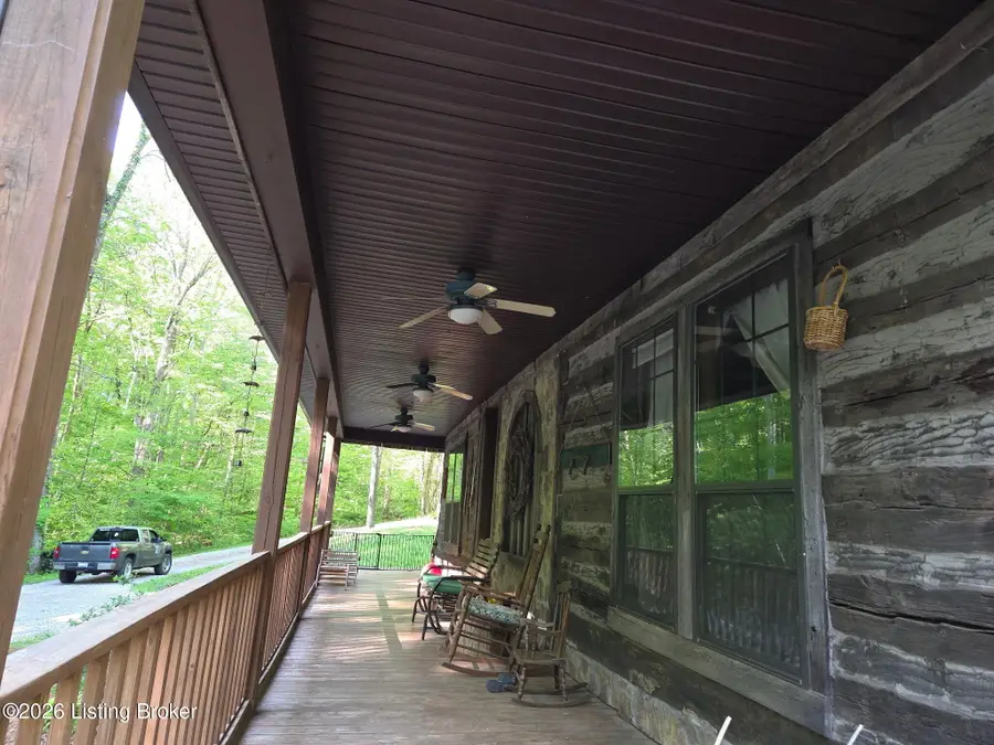 191 Chestnut Ln, Morgantown, KY 42261 - #3