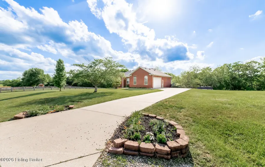 58 Isaac Way, Taylorsville, KY 40071 - #3