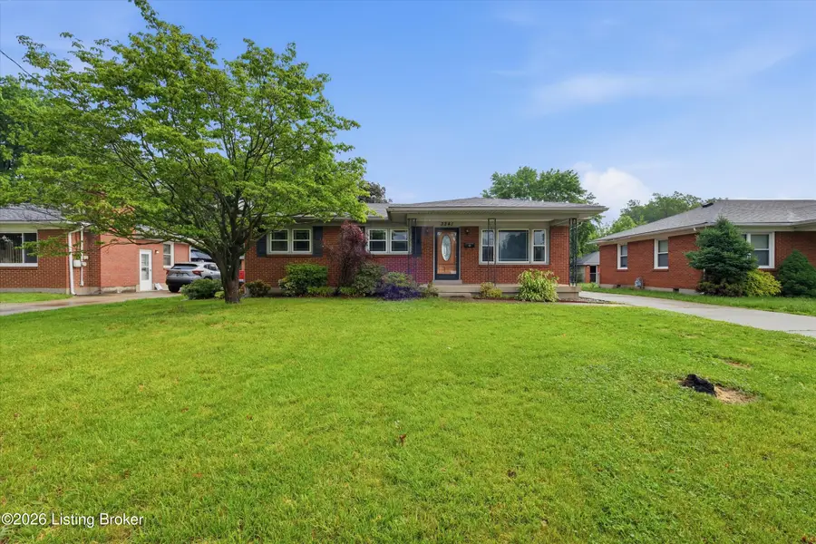 3241 Poplar View Dr, Louisville, KY 40216 - #3