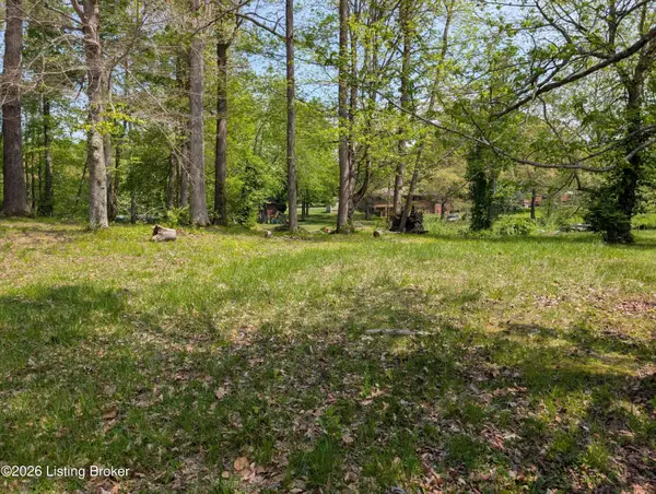 320 N Hereford Ln, Madison, IN 47250