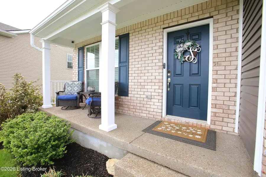 12015 Parkside Vista Ln, Louisville, KY 40229 - #2