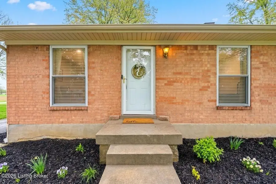 10203 Waycross Ave, Louisville, KY 40229 - #3