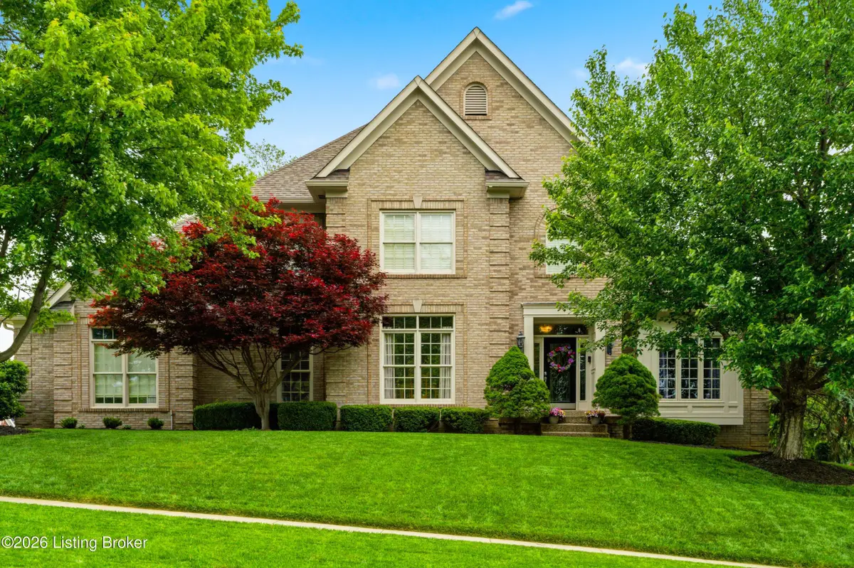 13101 Ridgemoor Dr, Prospect, KY 40059 - #1