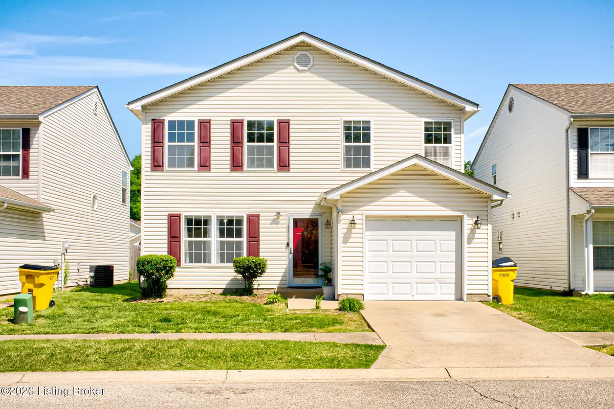 6413 Cottagemeadow Dr, Louisville, KY 40218 - #1