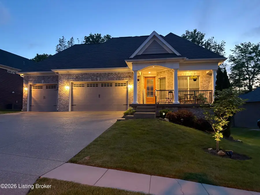 2418 Irish Bend Ct, Fisherville, KY 40023 - #2
