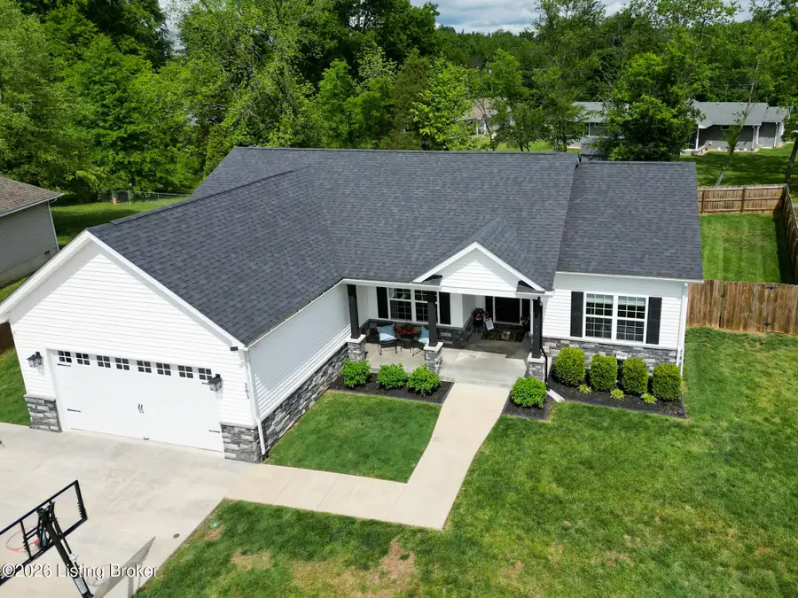 203 Emmaus Cir, Elizabethtown, KY 42701 - #2