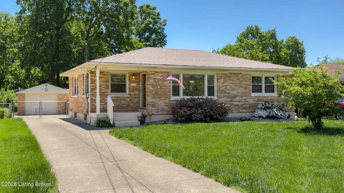 4906 Paramount Dr, Louisville, KY 40258 - #1