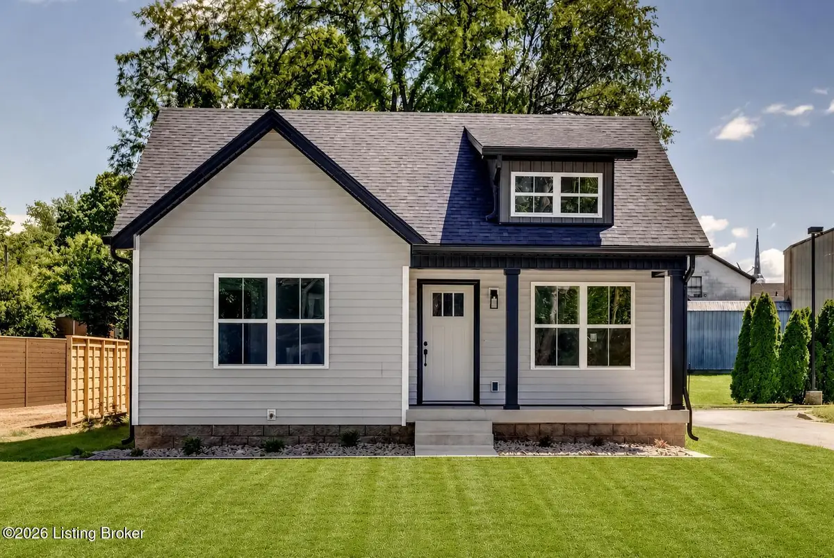 107 N Kennett Ave, Bardstown, KY 40004 - #1