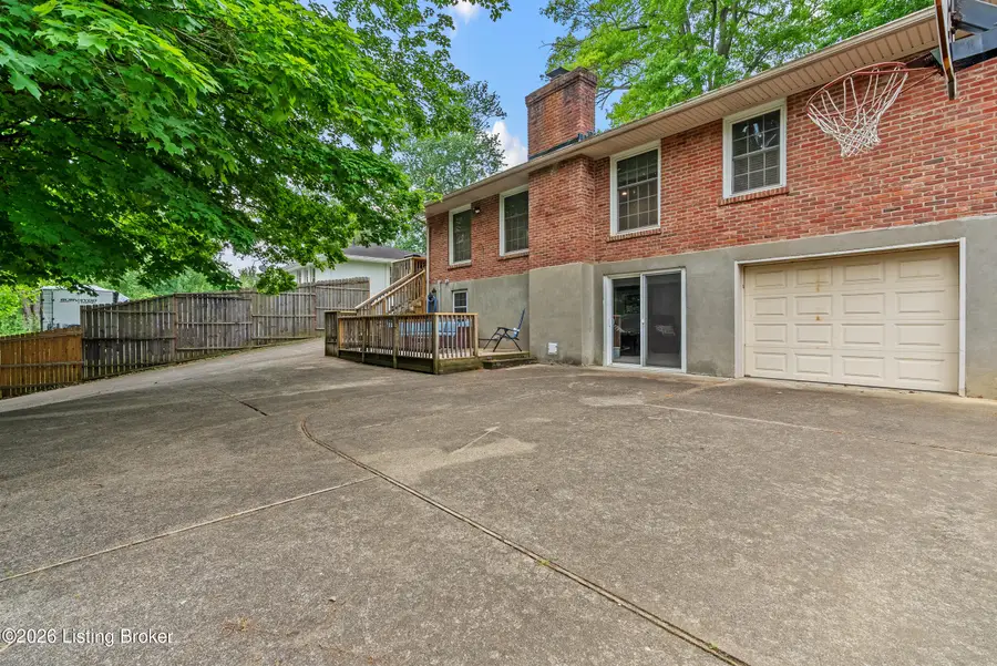 4315 Southridge Dr, Louisville, KY 40272 - #3