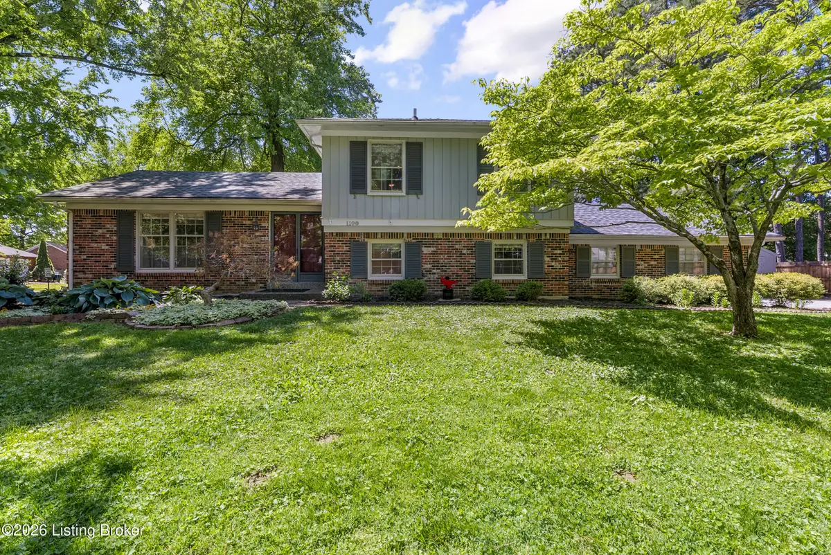 1100 Timber Oak Dr, Louisville, KY 40223 - #1