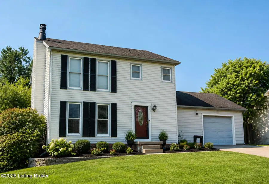 315 Tophill Dr, Shelbyville, KY 40065 - #2