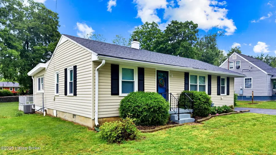 6413 Bethany Ln, Louisville, KY 40272 - #2