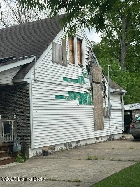 205 Kenoak Dr, Louisville, KY 40214 - #2