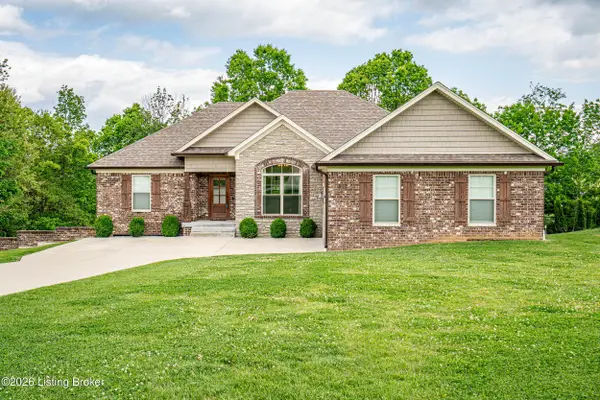 290 Elk Chase Dr, Taylorsville, KY 40071