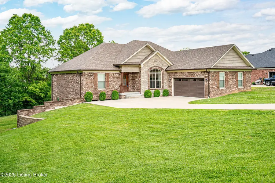 290 Elk Chase Dr, Taylorsville, KY 40071 - #2