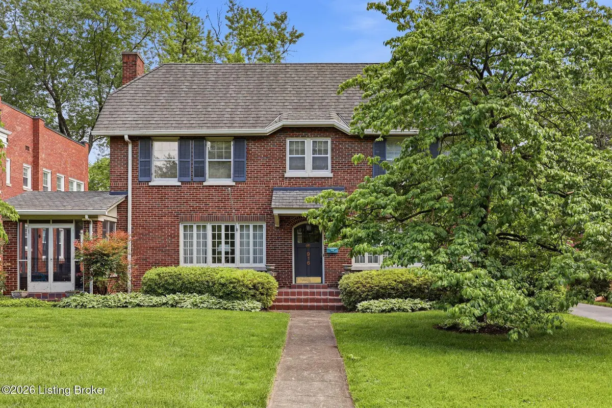 916 Audubon Pkwy, Audubon Park, KY 40213 - #1