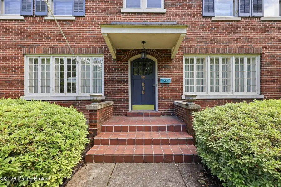 916 Audubon Pkwy, Audubon Park, KY 40213 - #3