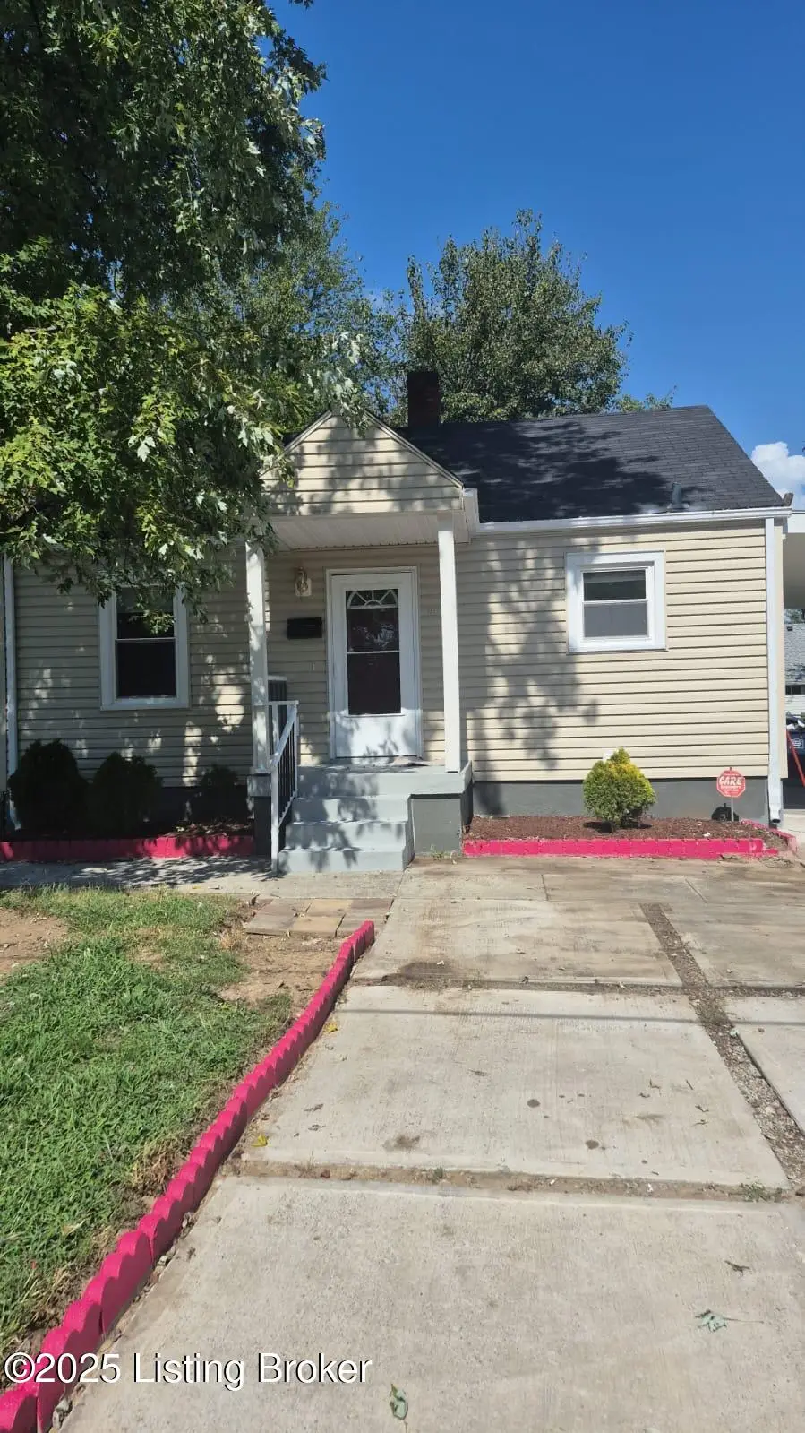 1717 Theresa Ave, Louisville, KY 40216 - #1