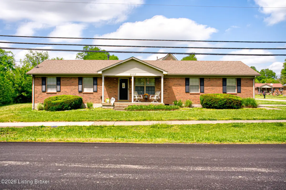 3807 Hillcross Dr, Louisville, KY 40229 - #1