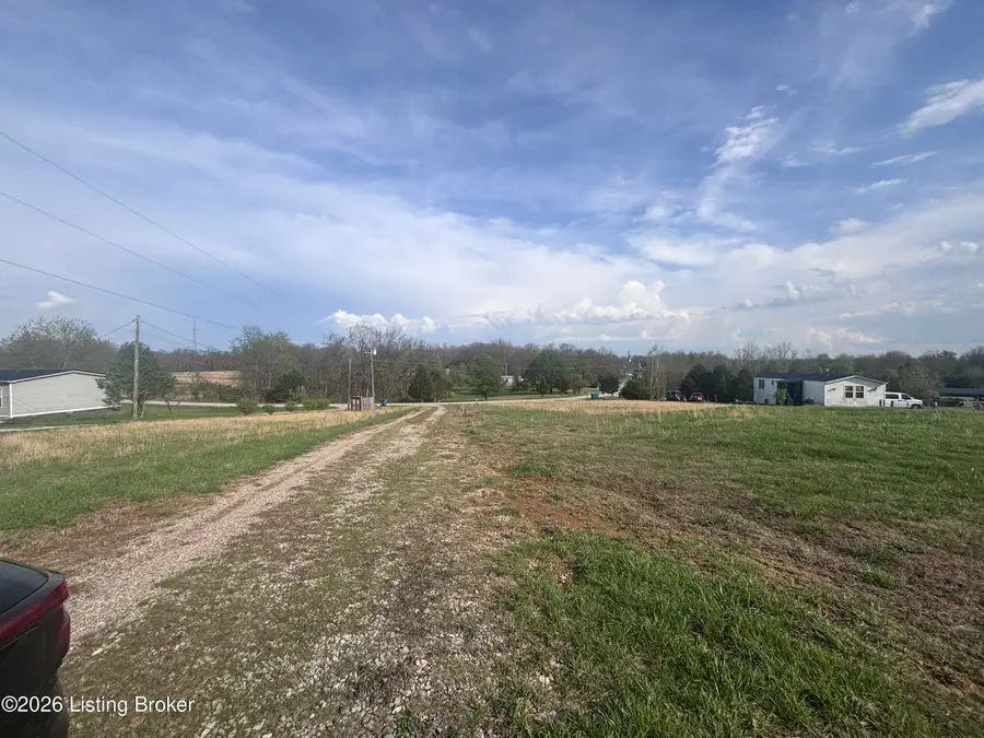 465 Sun Valley Rd, Brandenburg, KY 40108 - #2