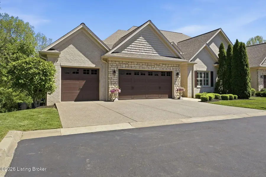 301 Maple Valley Rd, Louisville, KY 40245 - #3
