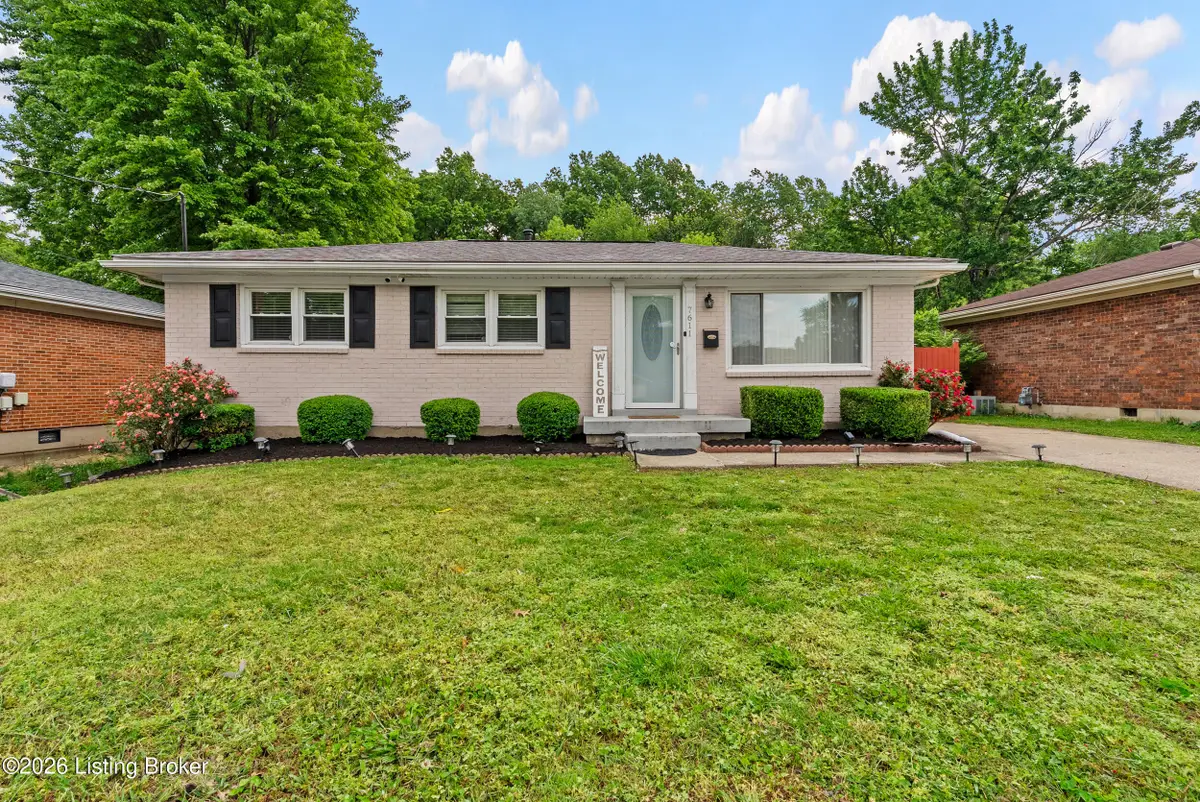 7611 Mackie Ln, Louisville, KY 40214 - #1