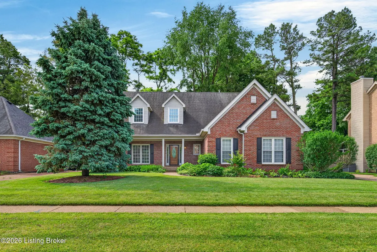10504 Edgewater Rd, Louisville, KY 40223 - #1