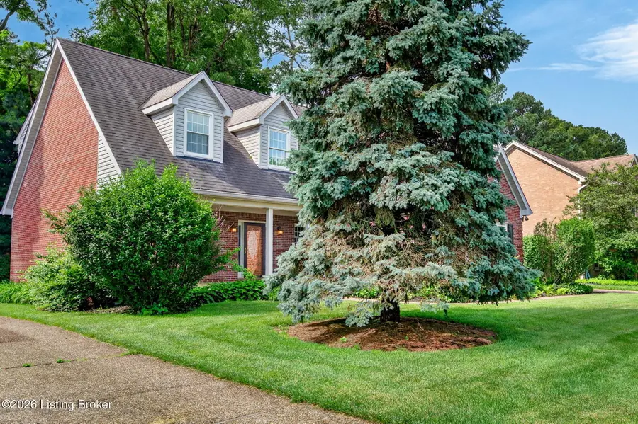 10504 Edgewater Rd, Louisville, KY 40223 - #3