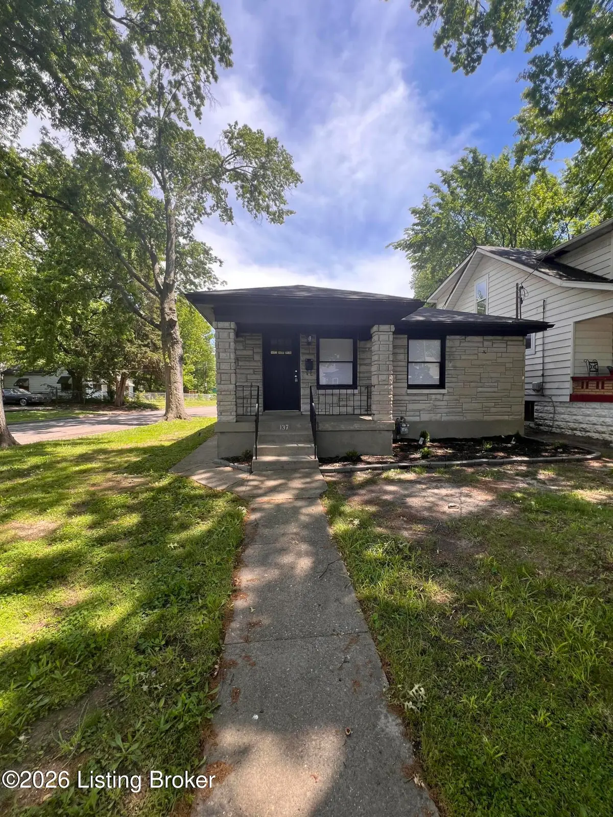 137 N 39th St, Louisville, KY 40212 - #1