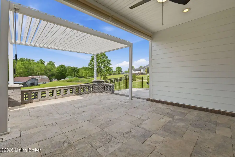2821 Alder Wood Ln, La Grange, KY 40031 - #2