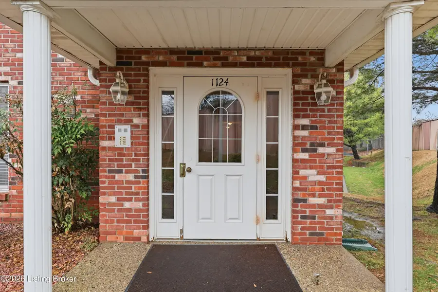 1124 Powerhouse Ln #105, Lyndon, KY 40242 - #3
