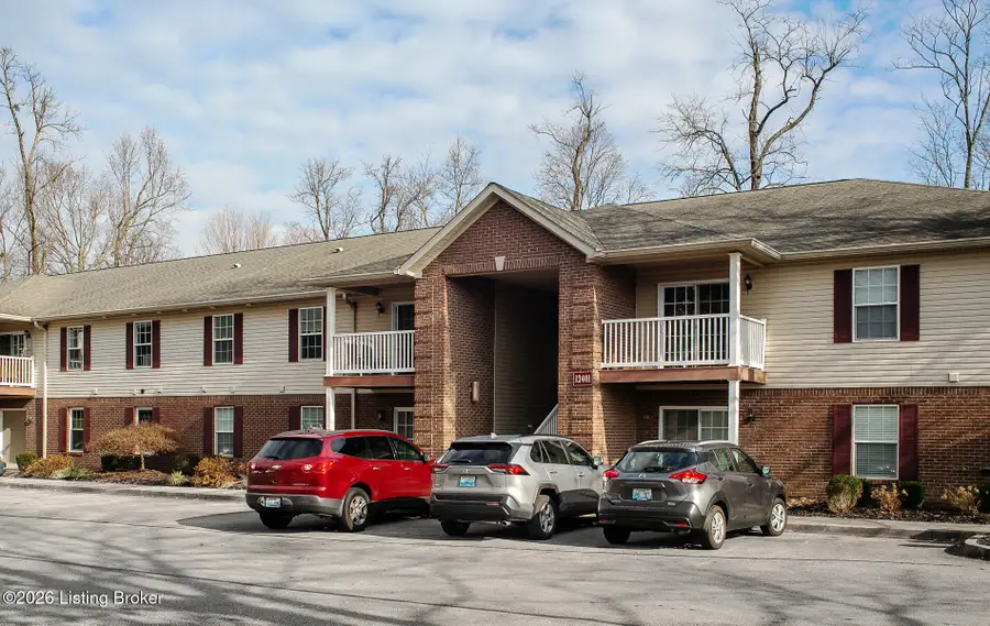 12401 Brothers Ave #APT 108, Louisville, KY 40243 - #3