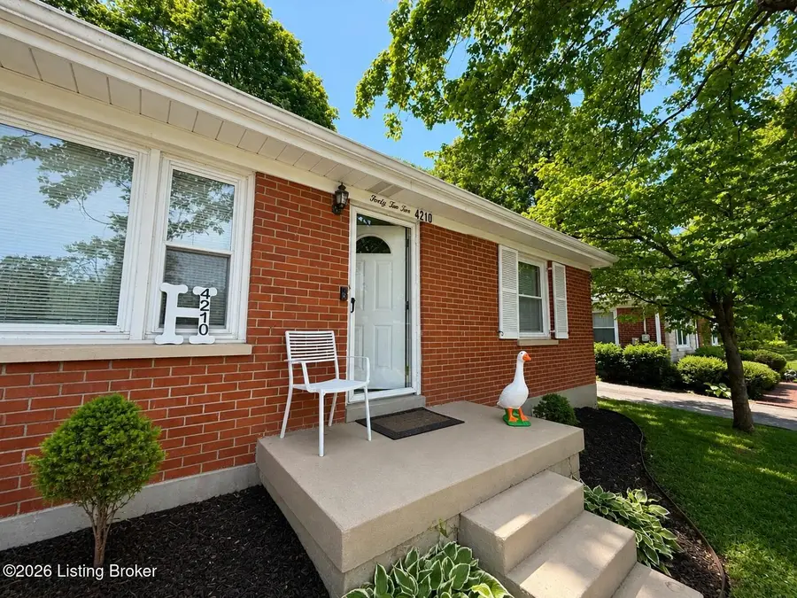 4210 Tamm Ct, Louisville, KY 40272 - #3