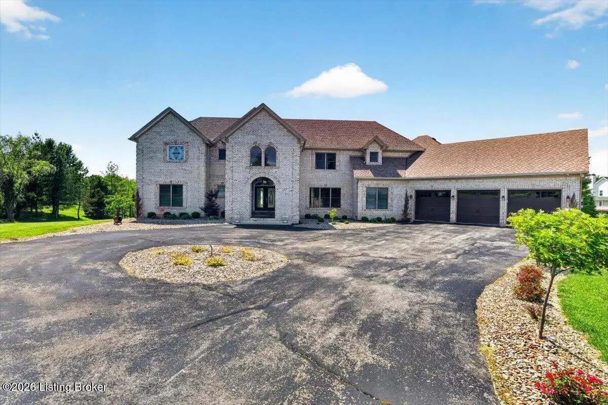 451 Todd Dr, Simpsonville, KY 40067 - #1