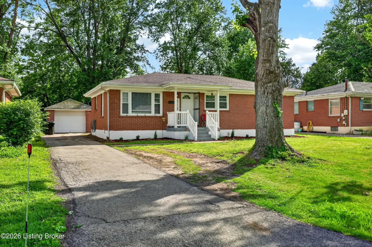 5506 Shorewood Dr, Louisville, KY 40214 - #1