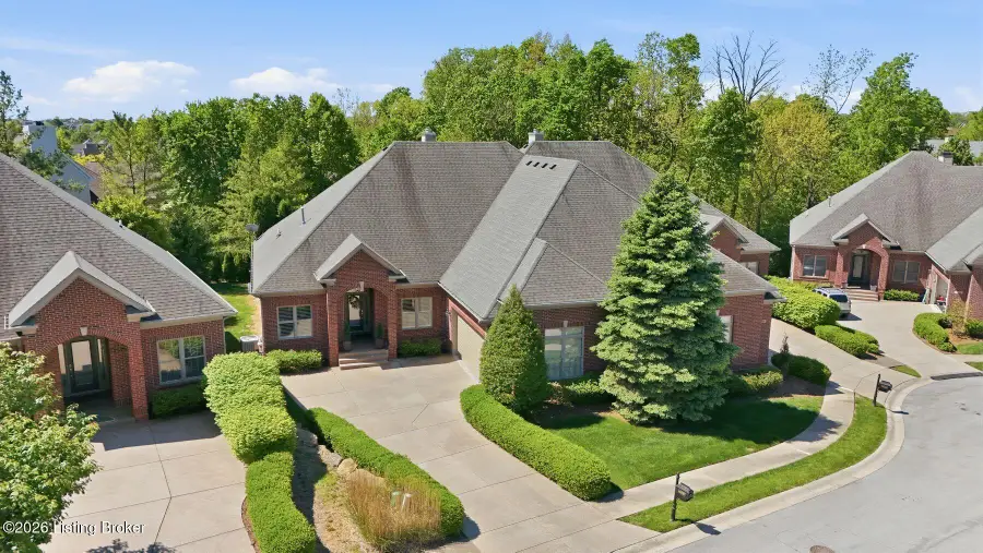 14607 Valencia Dr, Louisville, KY 40245 - #2