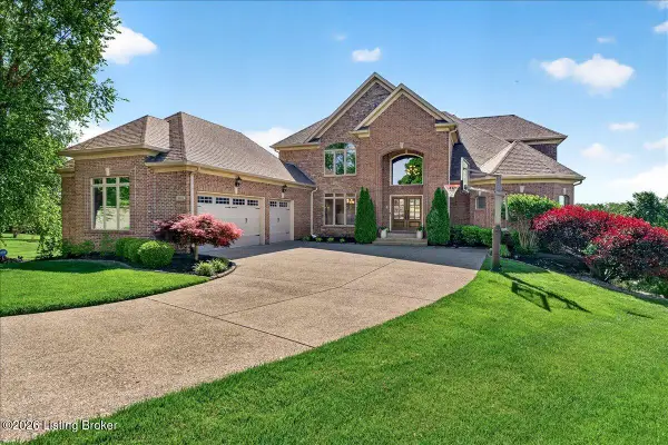 6600 Angus Ct, Crestwood, KY 40014