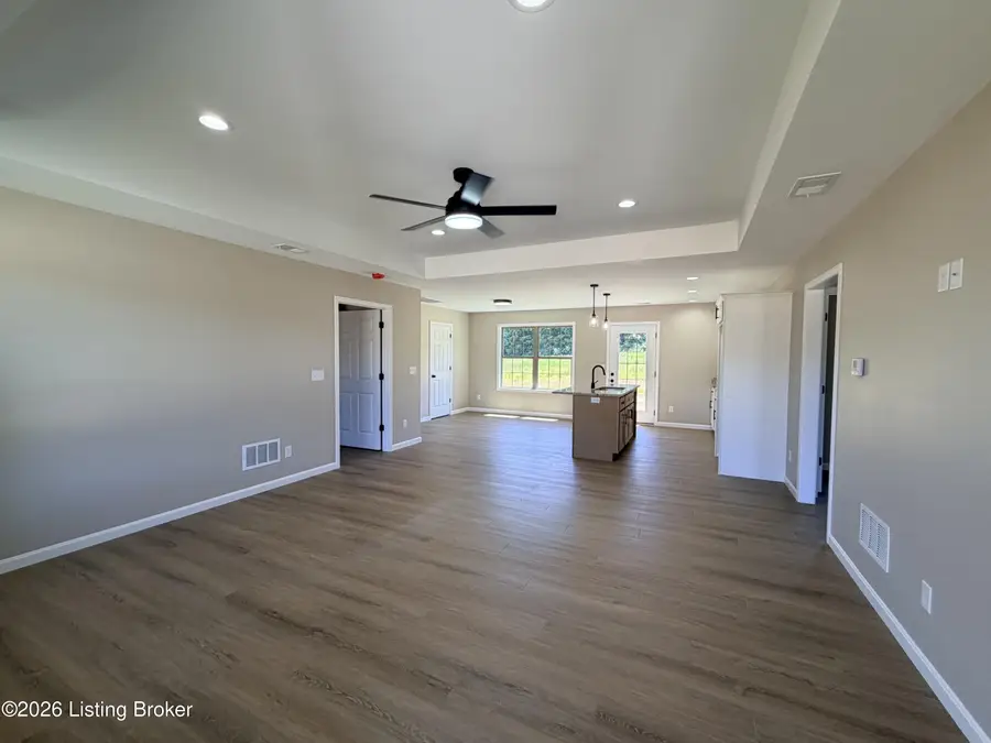 72 Democratic Ct, Radcliff, KY 40160 - #3