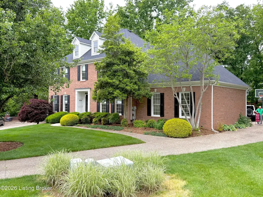 14802 Woodmont Park Pl, Louisville, KY 40245 - #3