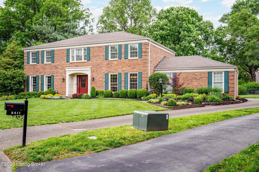 2411 Marymount Ct, Louisville, KY 40242 - #2
