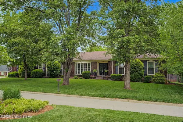 2219 Stonehurst Dr, Louisville, KY 40242