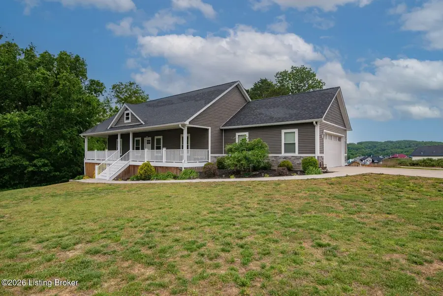 33 Beach Cove Ct, Brandenburg, KY 40108 - #2