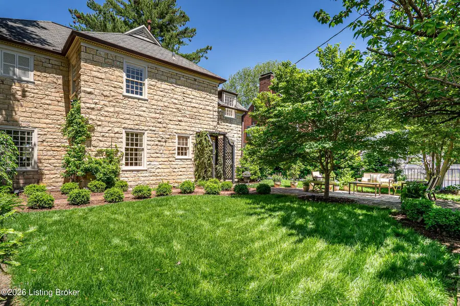 2942 Lexington Rd, Louisville, KY 40206 - #2