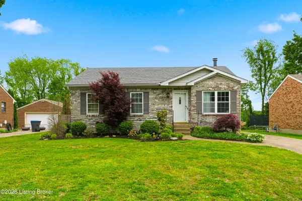 9511 Cooper Chase Ct, Louisville, KY 40229