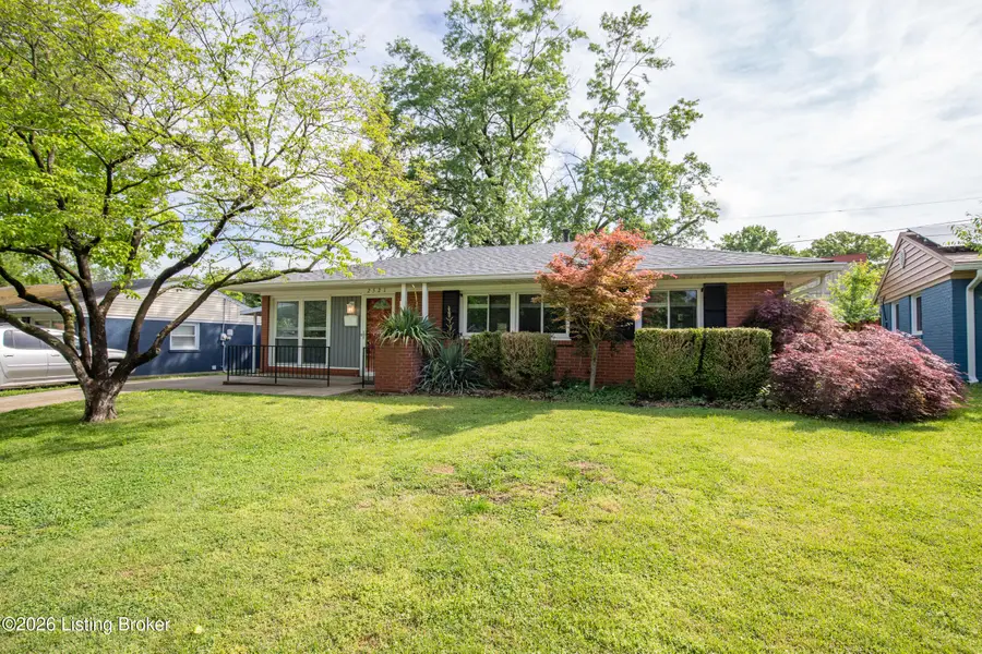 2521 Wyckford Way, Louisville, KY 40218 - #3