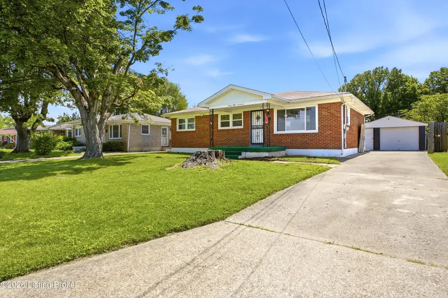 3817 Darlene Dr, Louisville, KY 40216 - #3
